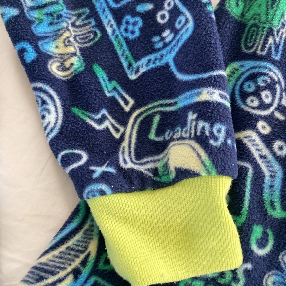 Cat & Jack cozy soft fleece onesie zip-front lounge/ pajamas - size medium 8/10 - Picture 4 of 5